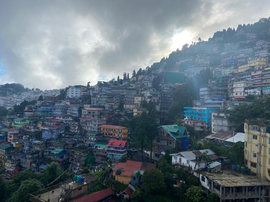 Norbu Thungkar Homestay ดาร์จีลิง ภายนอก รูปภาพ
