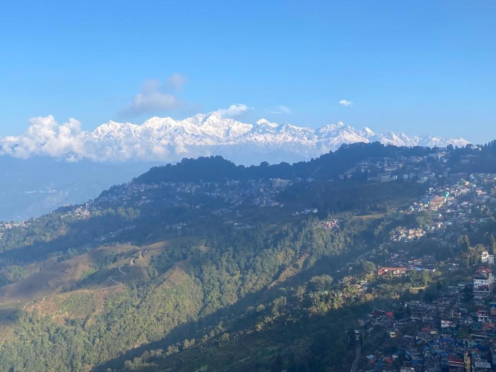 Norbu Thungkar Homestay ดาร์จีลิง ภายนอก รูปภาพ